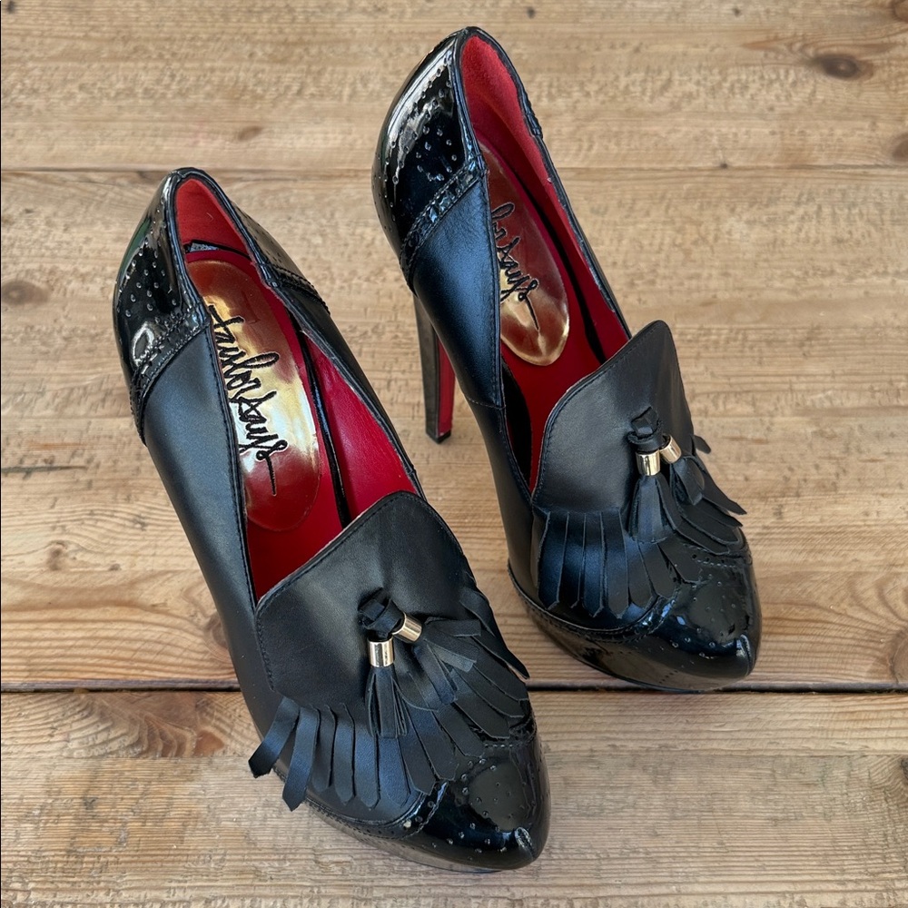Taylor Says Rummy Black Leather Patent and Tassel Detail •6 inch heels• size 7 - Picture 4 of 12